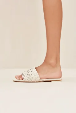MIA SANDAL - Flats|Sandals